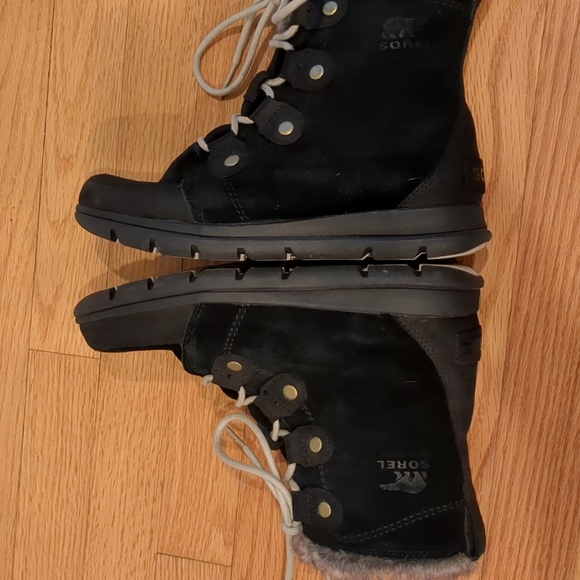 Sorel Explorer Joan Black Suede Lace up boot faux fur W8 - Picture 5 of 14